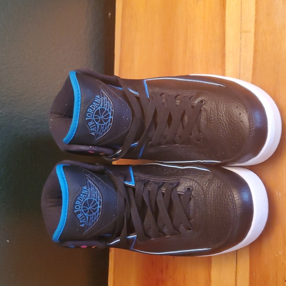 AIR JORDAN'S